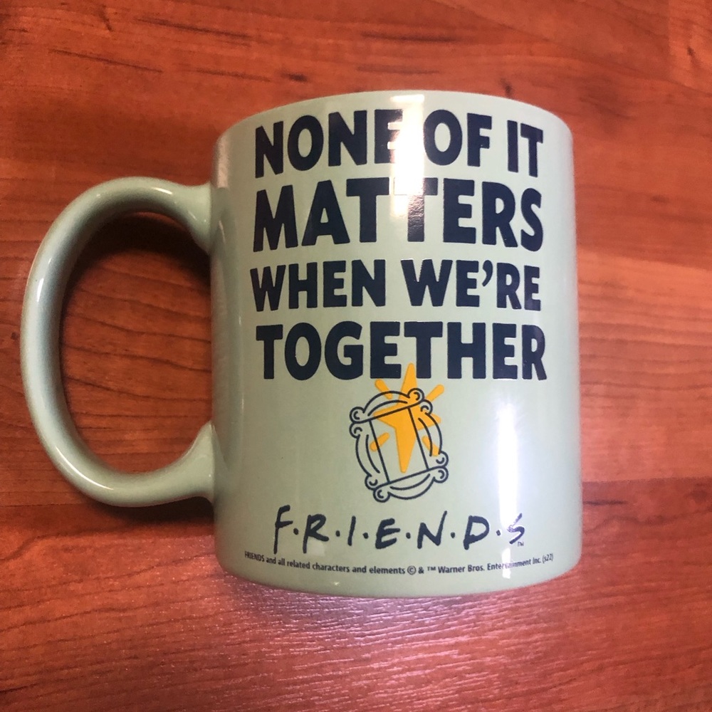 ☕️”FRIENDS”20oz Coffee Cup🧋For Hot or Cold,🥣 Soup, or Hot Chocolate 🍫